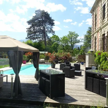 Le Chateau Des Arenes * Gieres