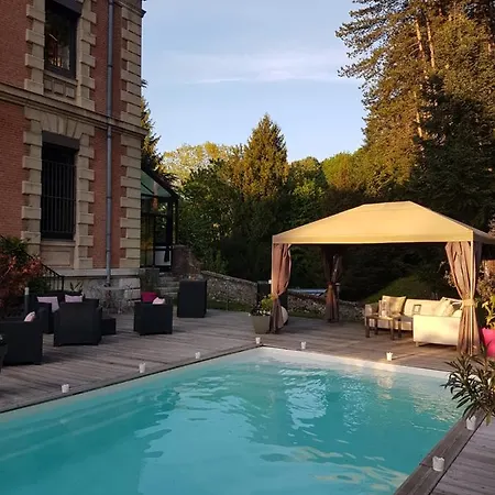 Nocleg ze śniadaniem Le Chateau Des Arenes Gières